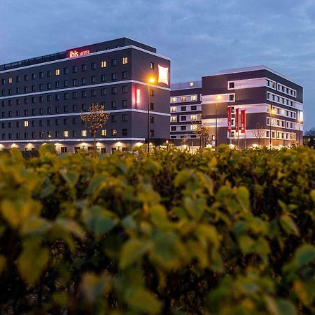 Ibis Duesseldorf Airport Hotel Екстериор снимка